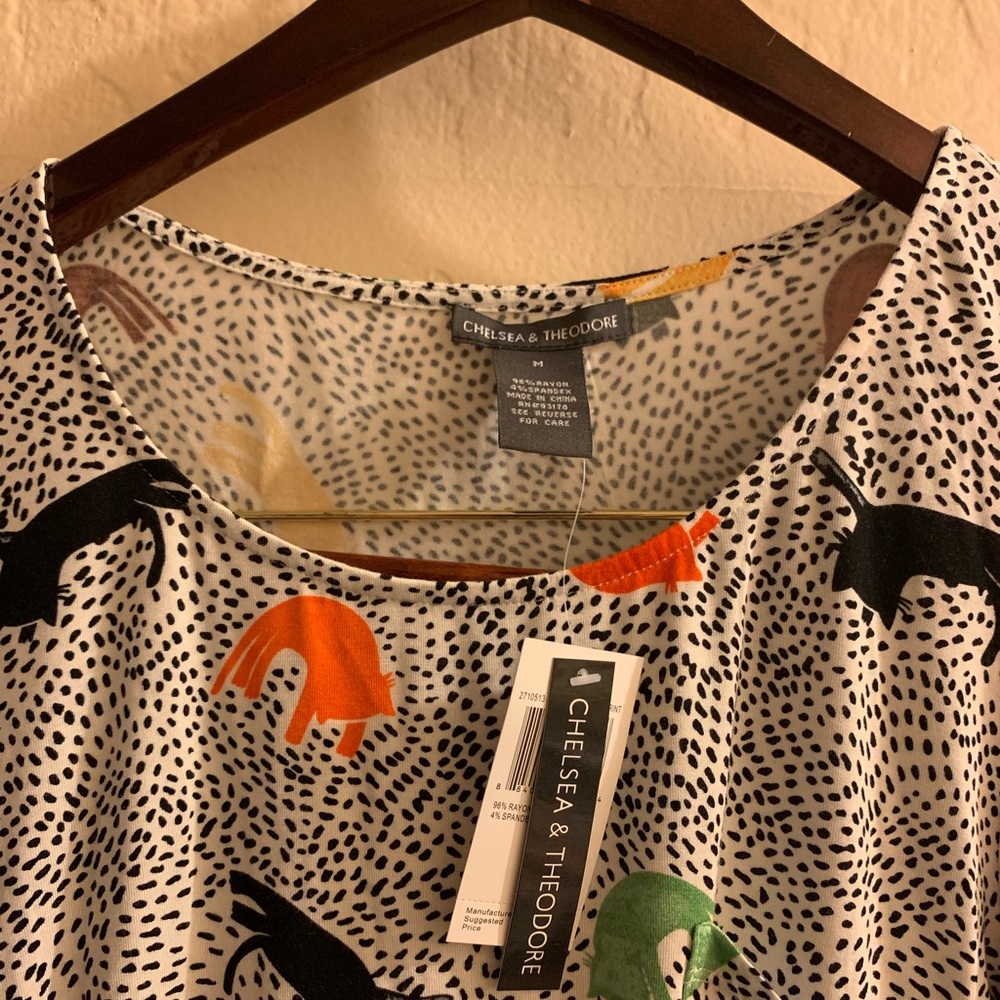 Top - Picture 2 of 3